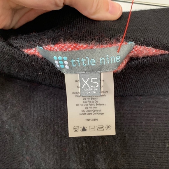 Title Nine Merino Wool Houndstooth Geometric Zipper Detail Mini Skirt Size XS - Picture 5 of 6